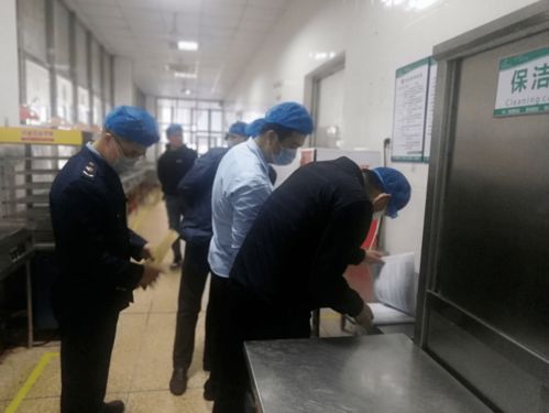 龍海一中食堂獲評(píng)A級(jí) 筑牢校園飲食安全防線，護(hù)航學(xué)子健康成長(zhǎng)